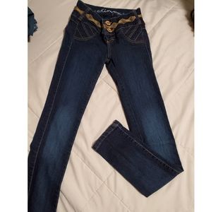 "Butt Lifting" Jeans